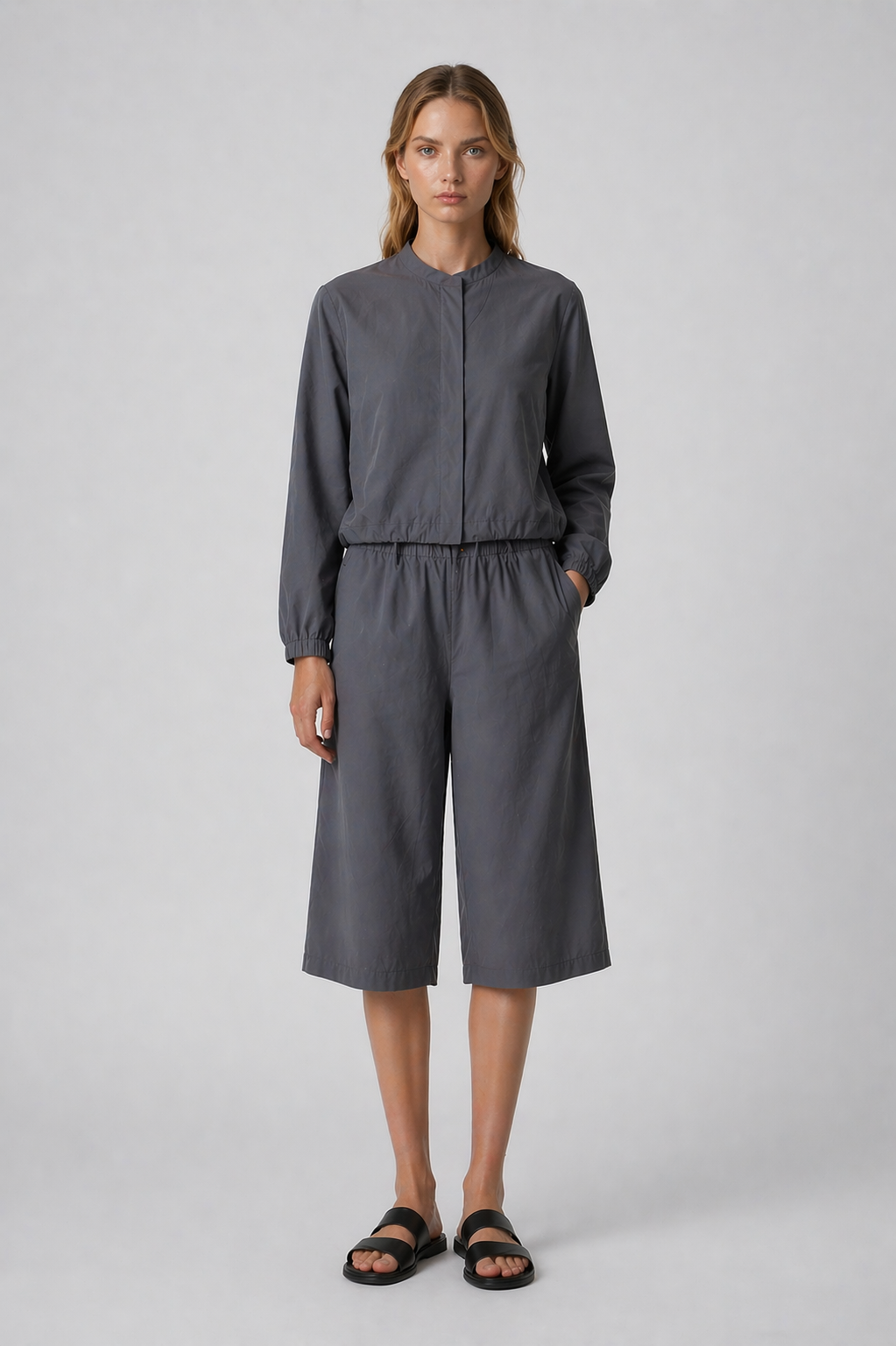 LEICHTE JACKE MIT TUNNELZUG