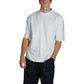 T-Shirt in weiß mit Stehkragen (Unisex)